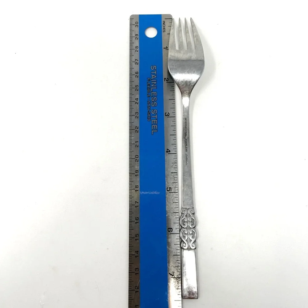 International Stainless Deluxe Danish Scroll Dinner Forks Set of 4 MCM VTG
